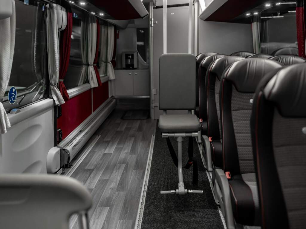 Barrierefreier Reisebus Barrierefreier Reisebus