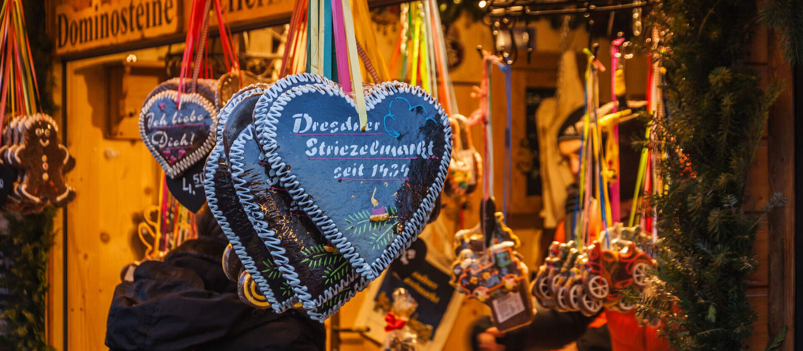 Striezelmarkt auf dem Altmarkt in Dresden, Deutschland © pureshot - stock.adobe.com