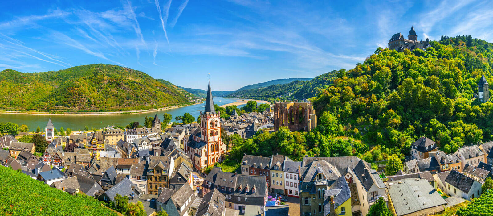 Bacharach im Oberen Mittelrheintal © dudlajzov - stock.adobe.com