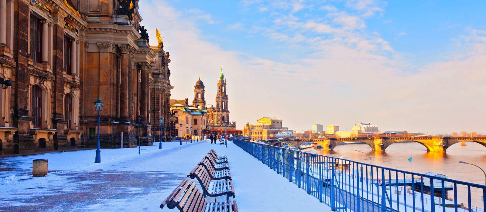 Dresden im Winter, Deutschland © santosha57 - stock.adobe.com