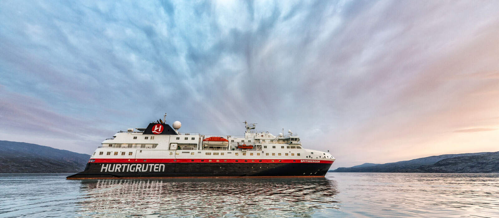 Hurtigruten © Karsten Bidstrup Hurtigruten © Karsten Bidstrup