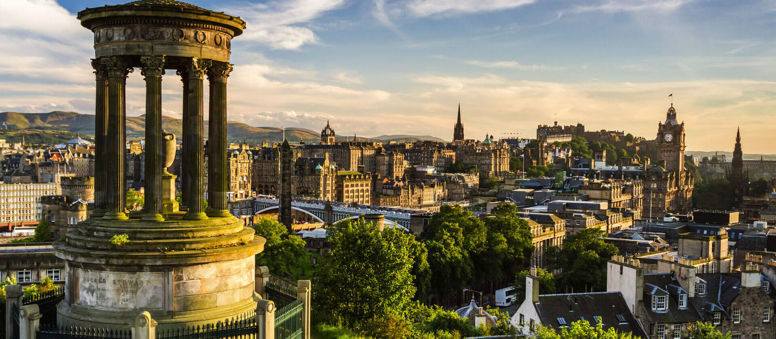 Calton Hill in Edinburgh, Vereinigtes Königreich © shaiith - stock.adobe.com Calton Hill in Edinburgh, Vereinigtes Königreich © shaiith - stock.adobe.com