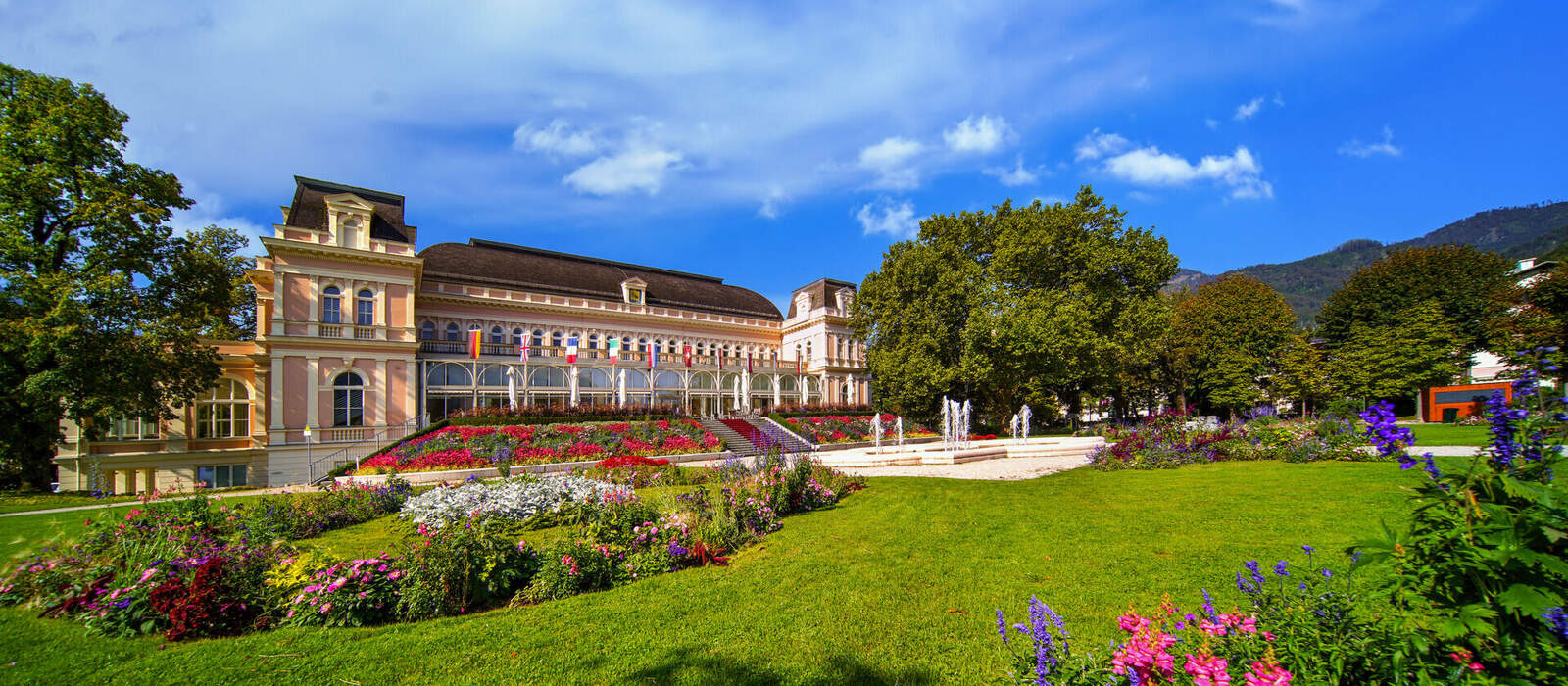 Kongress- und Theaterhaus Bad Ischl © Comofoto - stock.adobe.com Kongress- und Theaterhaus Bad Ischl © Comofoto - stock.adobe.com