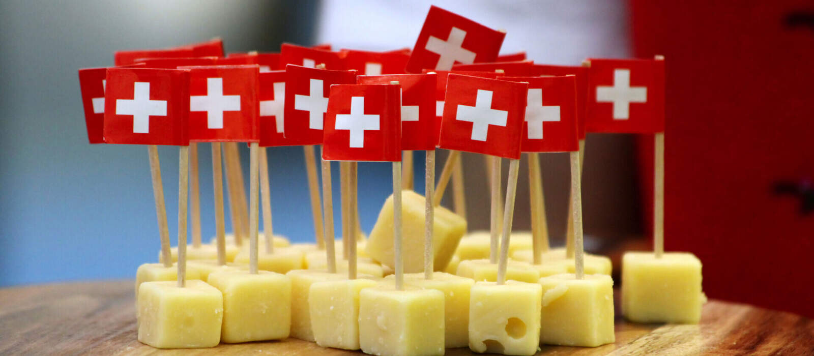 Schweizer Käse © Deminos - stock.adobe.com