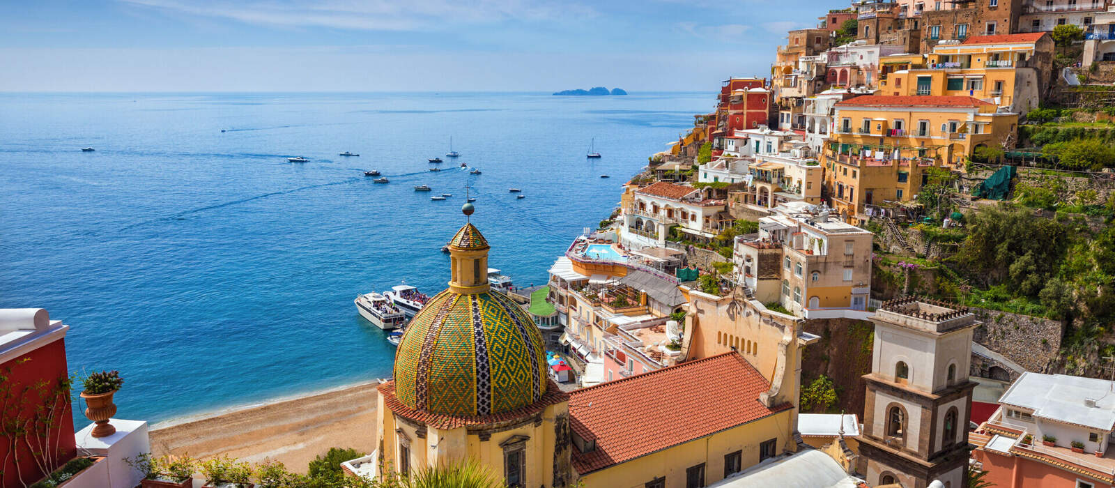 Positano an der Amalfiküste in Kampanien © IgorZh - stock.adobe.com