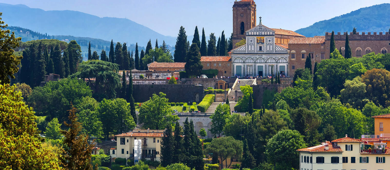 Abtei San Miniato al Monte in Florenz © Kavalenkava - stock.adobe.com