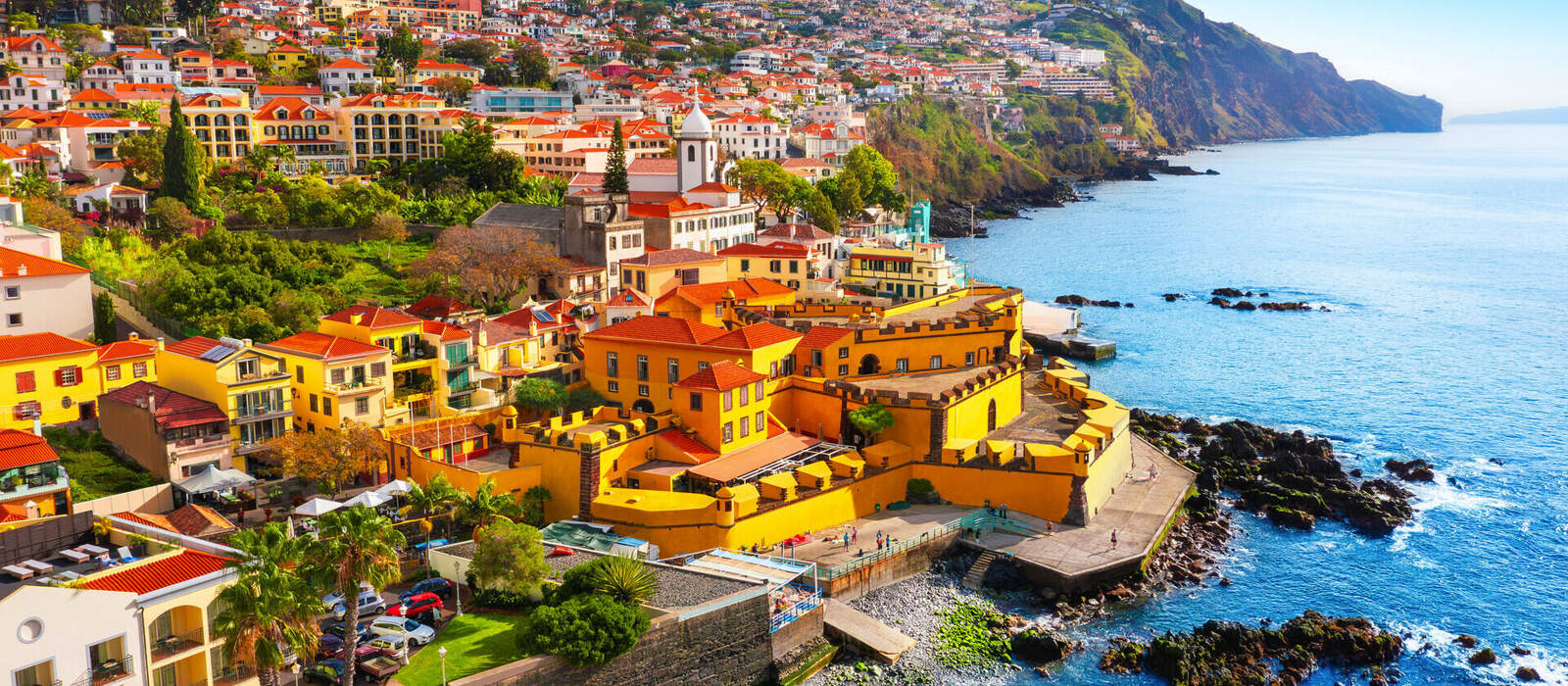 Funchal, die Hauptstadt Madeiras © Aleh Varanishcha - stock.adobe.com