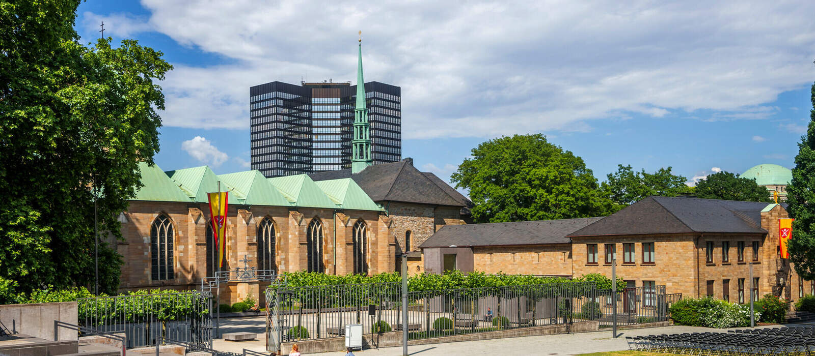Dom in Essen © Sina Ettmer - stock.adobe.com