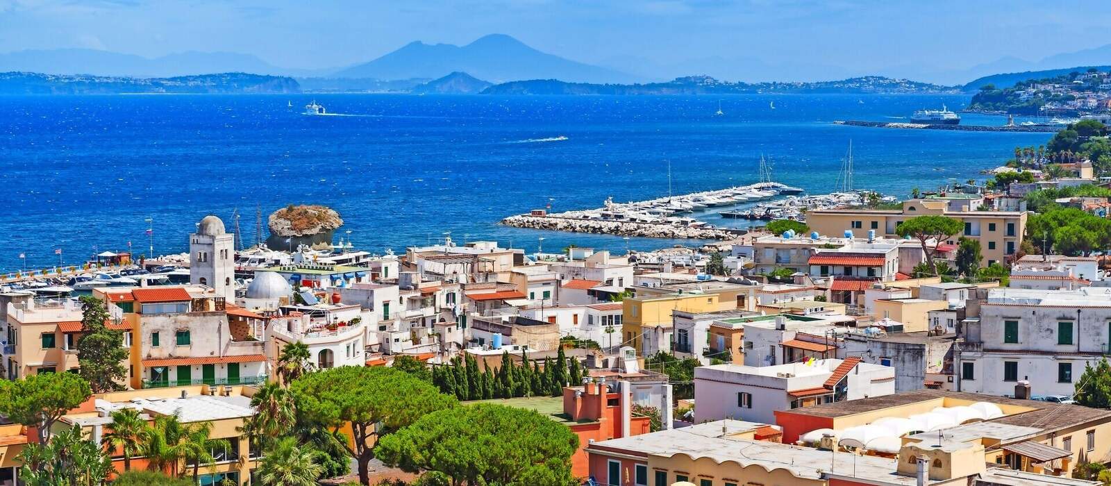 Lacco Ameno auf Ischia © eugenesergeev - stock.adobe.com