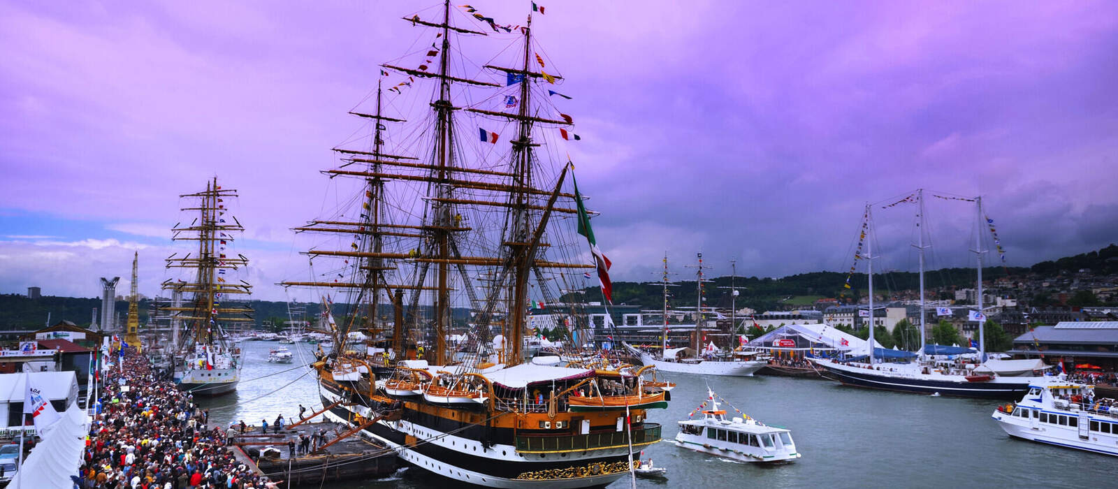 Armada de Rouen ©Tilio & Paolo - stock.adobe.com