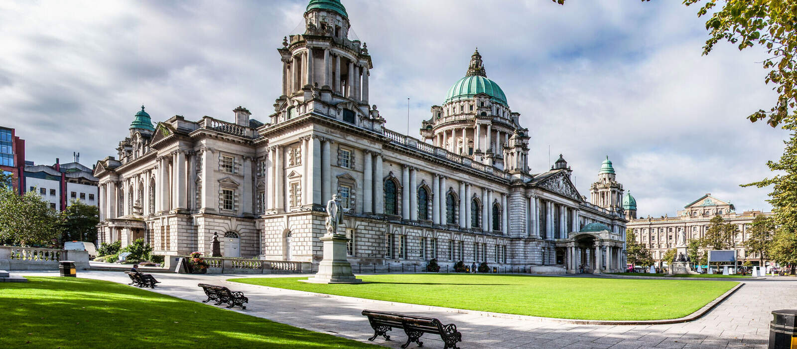 Rathaus von Belfast in Nordirland, Vereinigtes Königreich ©kilhan - stock.adobe.com