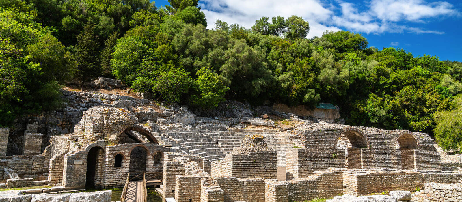 Ruinen der alten Stadt von Butrint in Albanien ©Leonid Andronov - stock.adobe.com