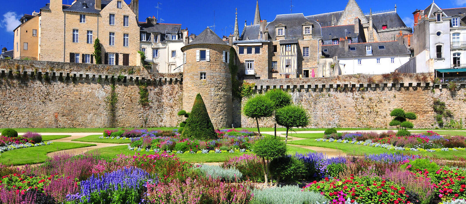 Vannes - eine ummauerte Stadt  © GISTEL - stock.adobe.com