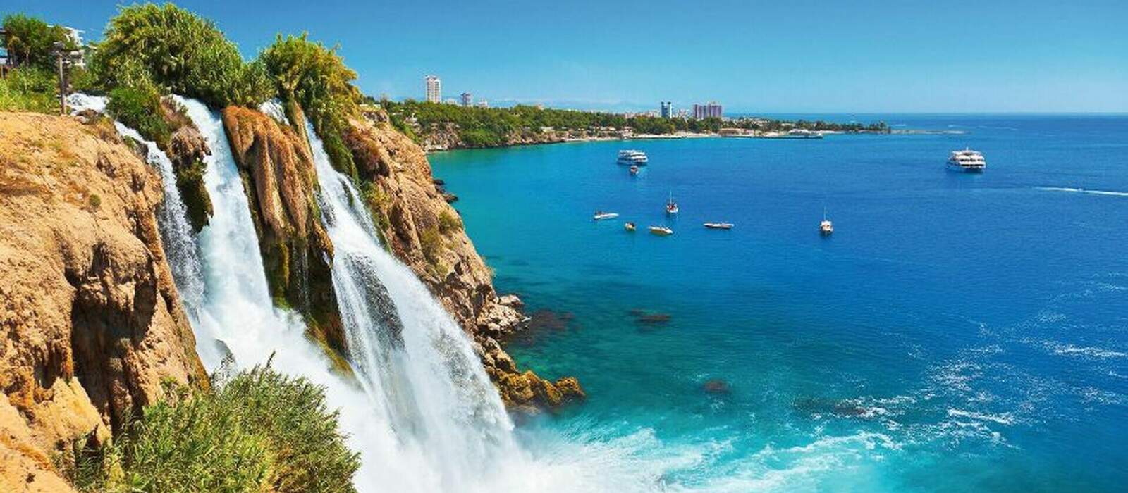 Antalya an der Türkischen Riviera © Nikolai Sorokin - Fotolia