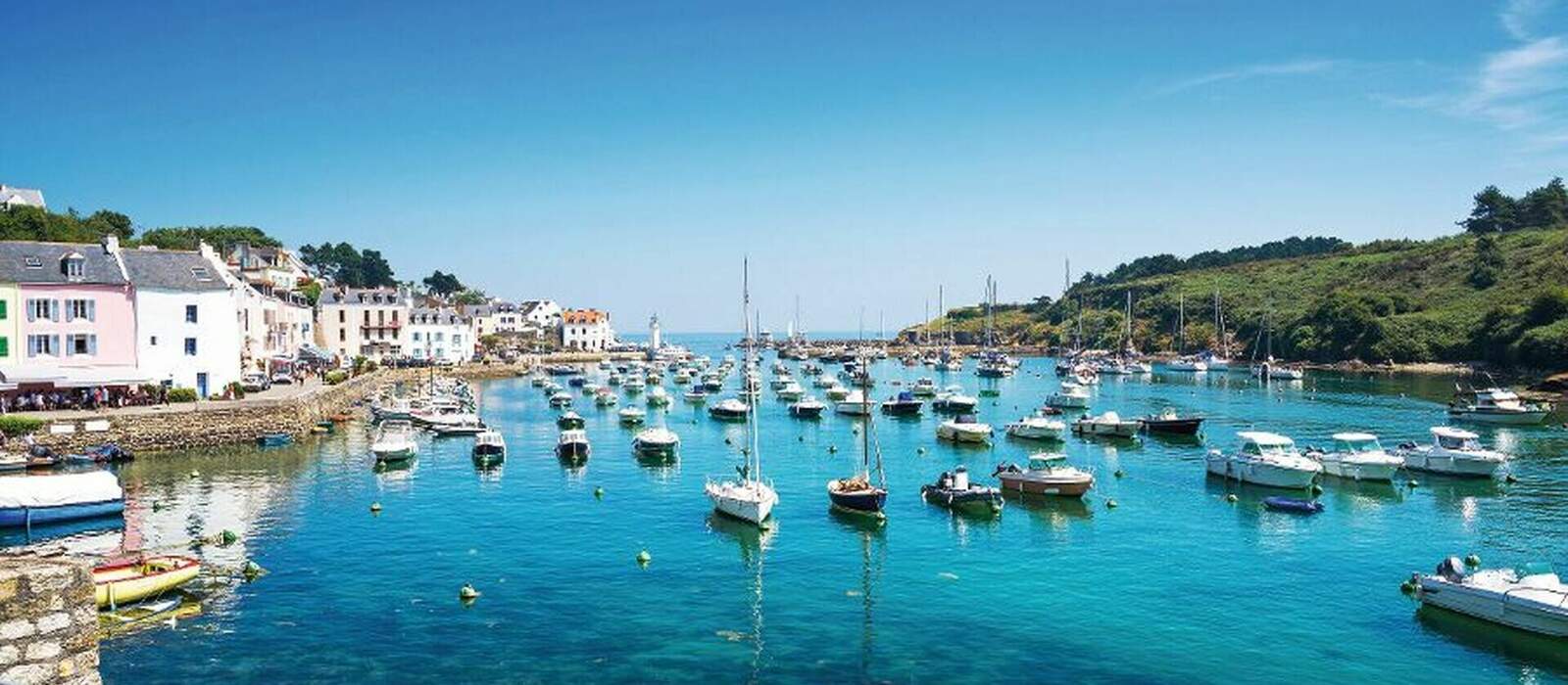 Port of Sauzon at Island Belle Ile an Mer, France © Alexander Demyanenko - Fotolia